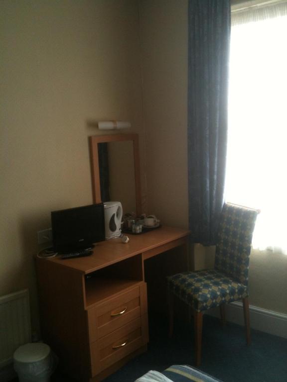 Grand Ash Hotel Llandudno Room photo